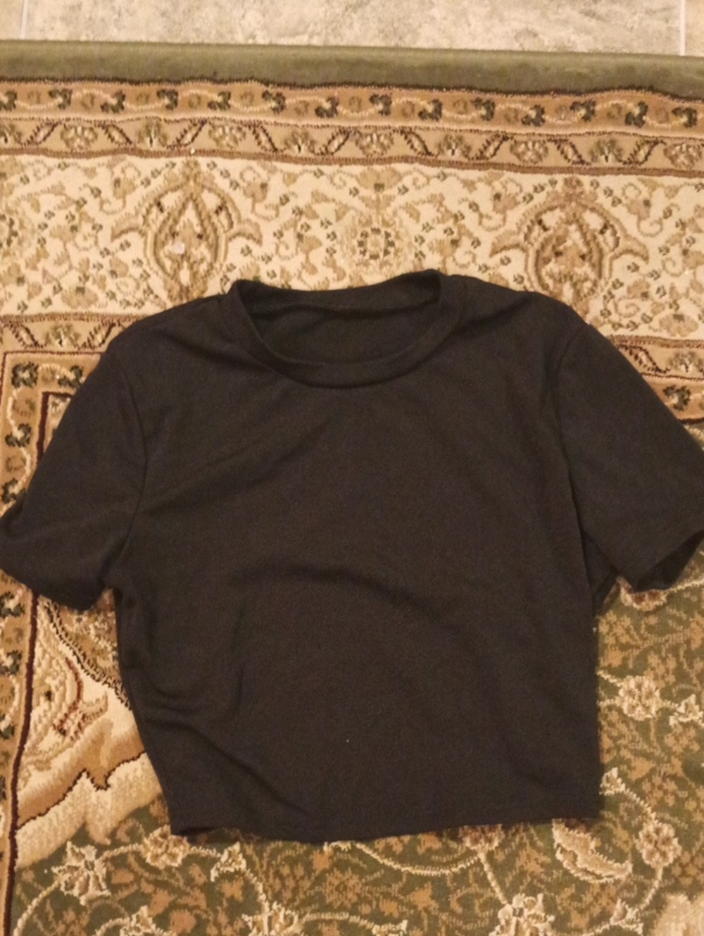 Women's Black Crewneck Crop Top